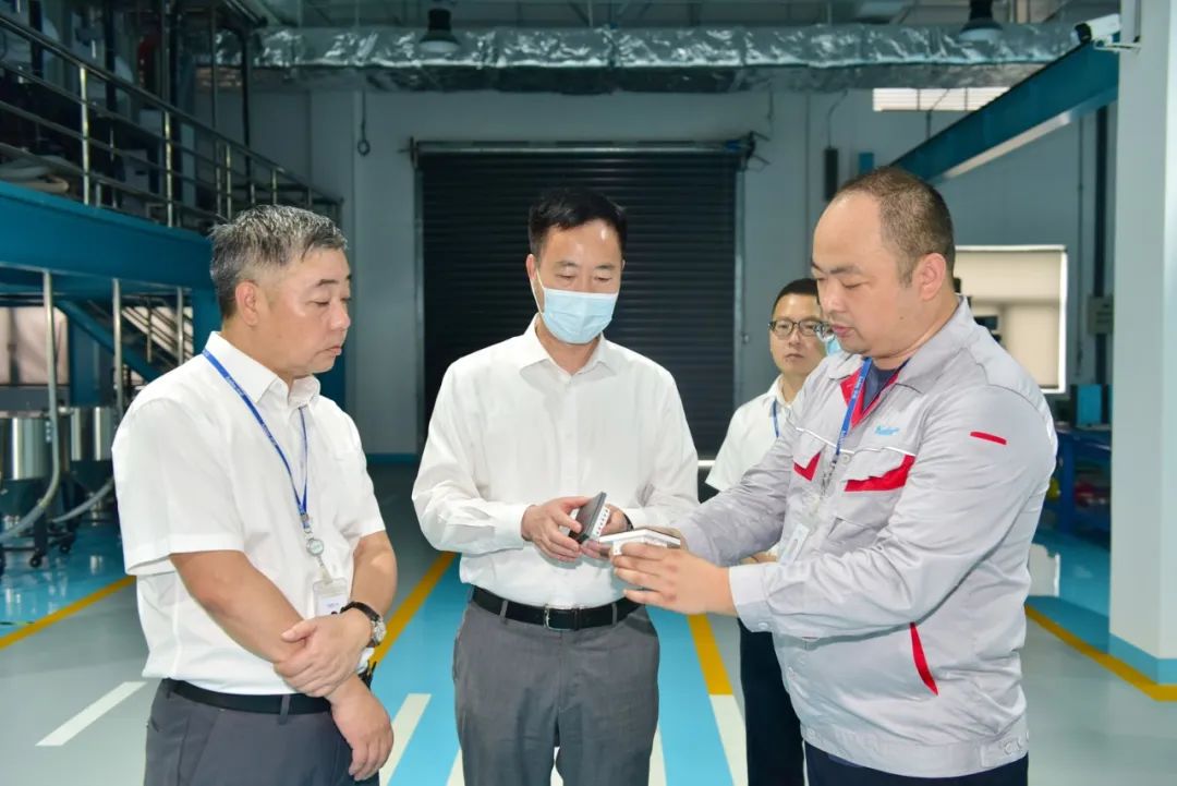 瑞安市委書記麻勝聰實地走訪企業時強調:狠抓惠企政策落實 全力助企紓困解難